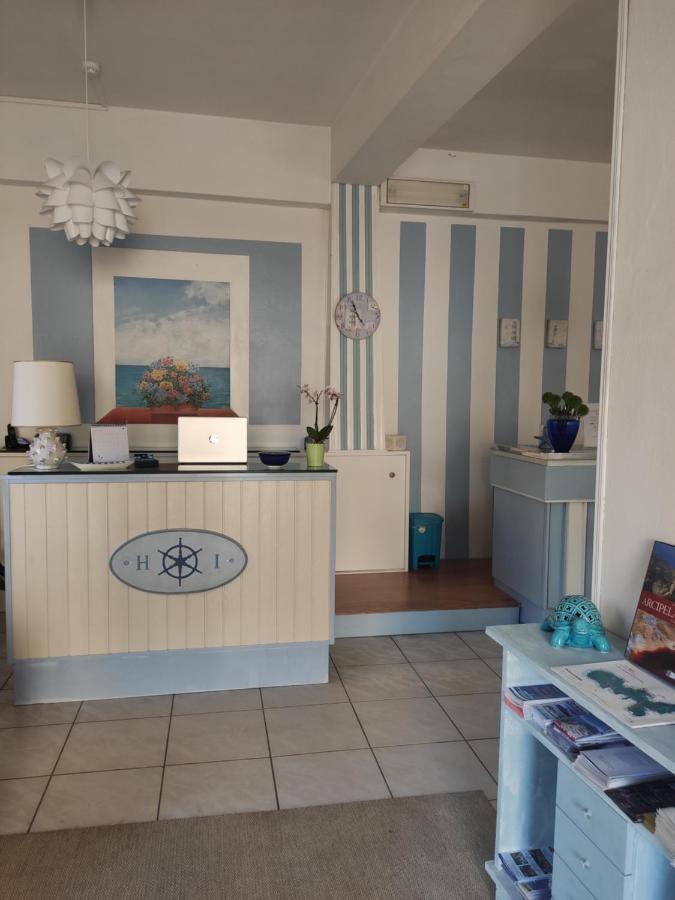 Hotel Imperia Marciana Marina Kültér fotó